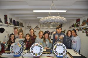 uniek kinderfeestje, workshop glasbewerken, vetro colorato, neerbeek, glasatelier